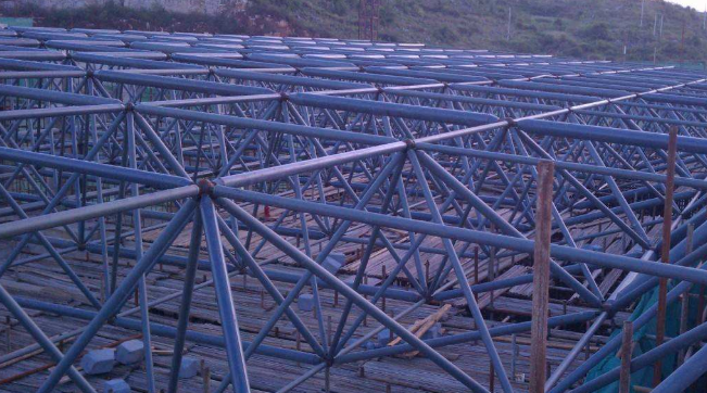 渭南概述网架加工中对钢材的质量的过细恳求